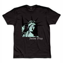 画像をギャラリービューアに読み込む, Lady Liberty &quot;Swim Free&quot; Men&#39;s Tee
